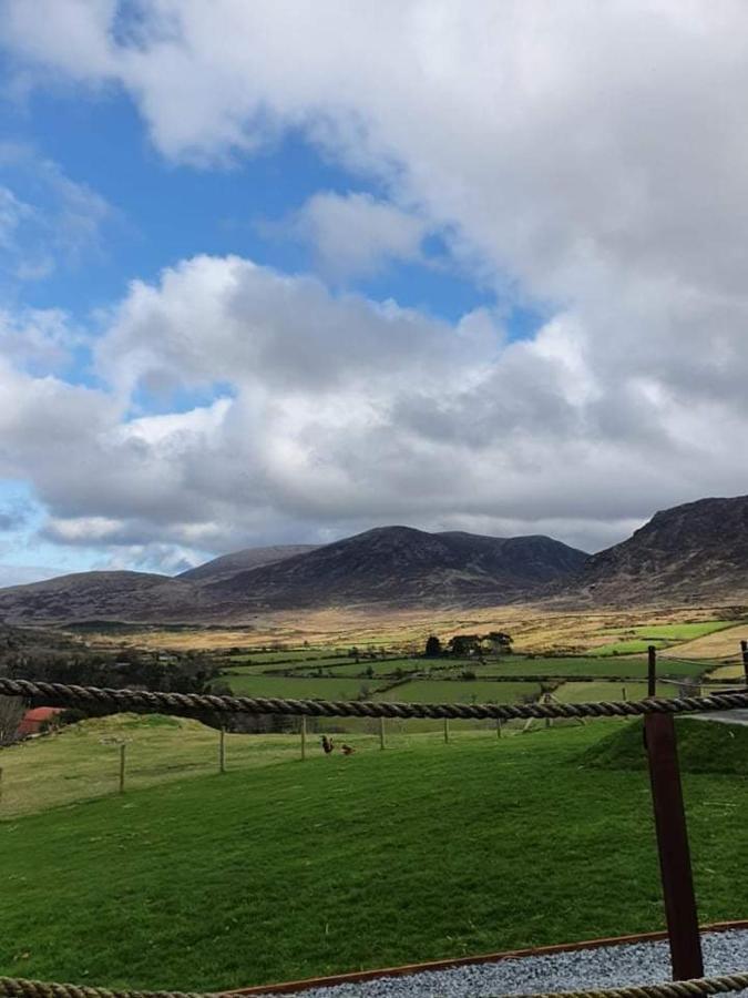 Gorse Hill Glamping Hotel Newcastle  Buitenkant foto